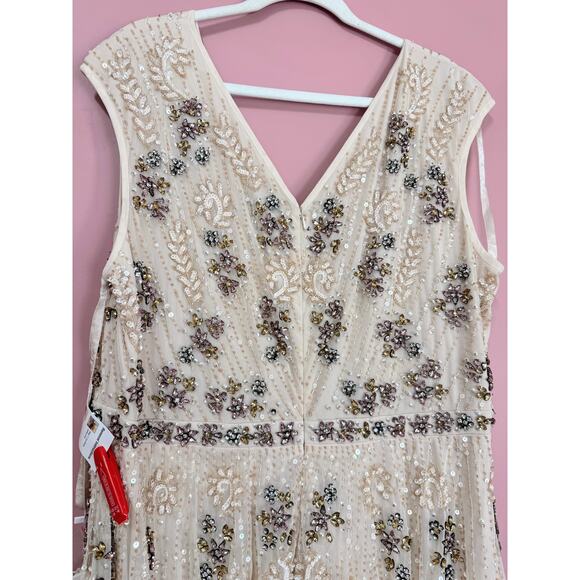 NEW NWT Mac Duggal Cap Sleeve Embellished Dress in Blush STYLE 93575 Size 20 - Picture 13 of 15